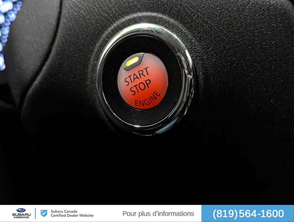 2016 Nissan Pathfinder SV/4WD in Sherbrooke, Quebec - 18 - w1024h768px