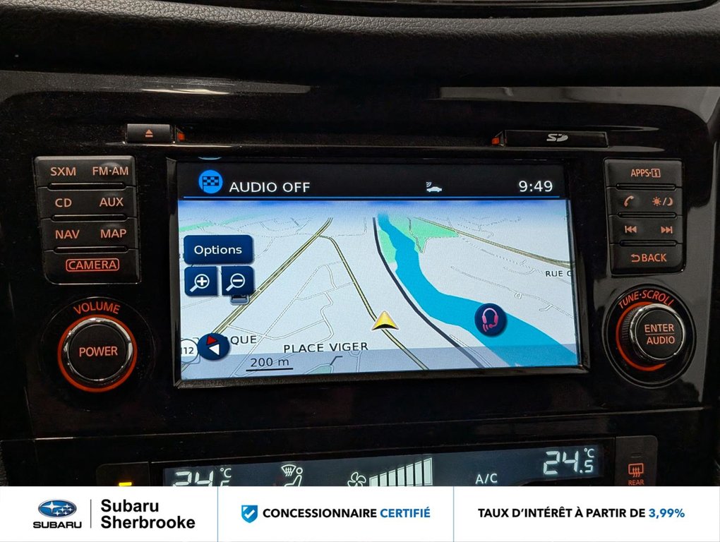 Nissan Rogue AWD 4dr 2017 à Sherbrooke, Québec - 10 - w1024h768px