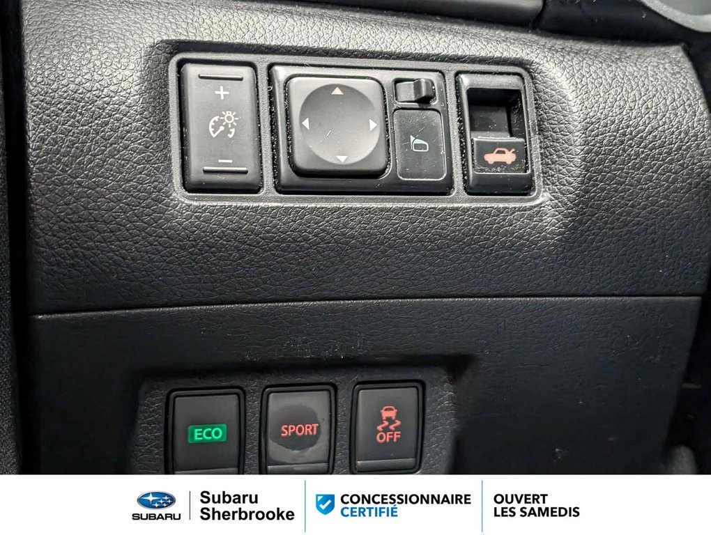 Nissan Sentra S 2018 à Sherbrooke, Québec - 16 - w1024h768px