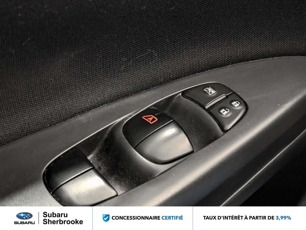 2018 Nissan Sentra S in Sherbrooke, Quebec - 18 - w1024h768px