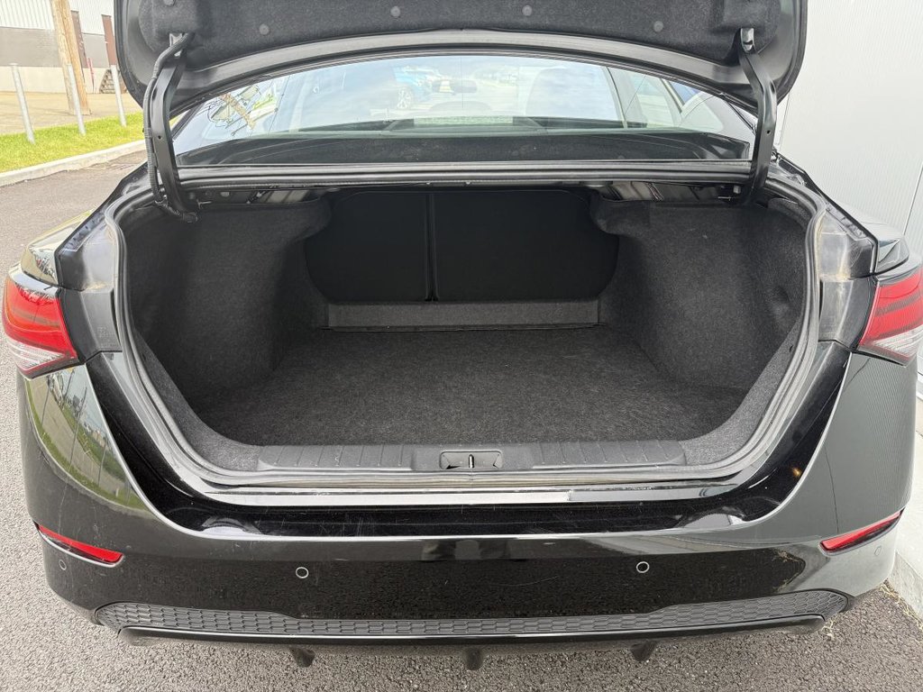 Nissan Sentra SV JAMAIS ACCIDENTÉ 2023 à Québec, Québec - 22 - w1024h768px