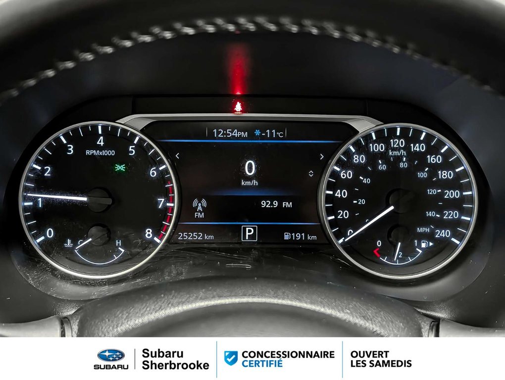 2023 Nissan Sentra SV/automatique in Sherbrooke, Quebec - 22 - w1024h768px