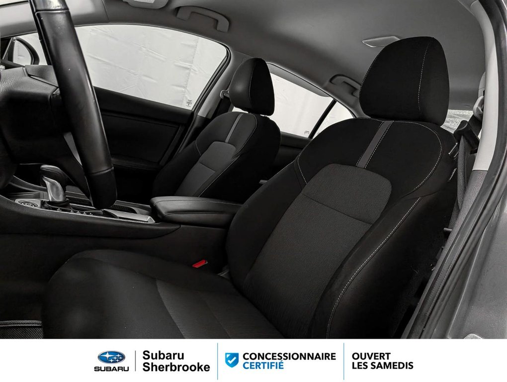 2023 Nissan Sentra SV/automatique in Sherbrooke, Quebec - 10 - w1024h768px