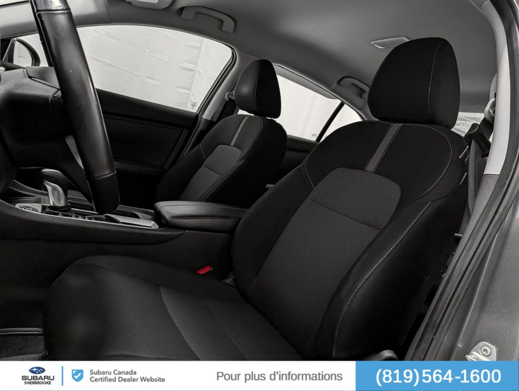 Nissan Sentra SV/automatique 2023 à Sherbrooke, Québec - 9 - w1024h768px