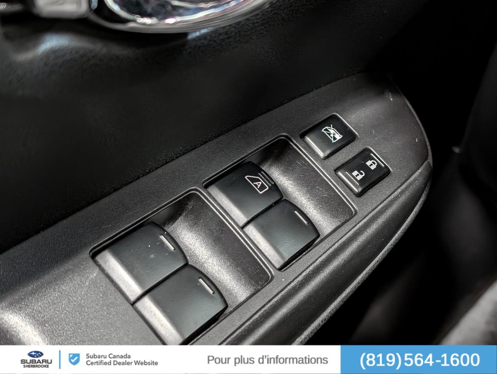 2015 Nissan Versa Note SV in Sherbrooke, Quebec - 15 - w1024h768px