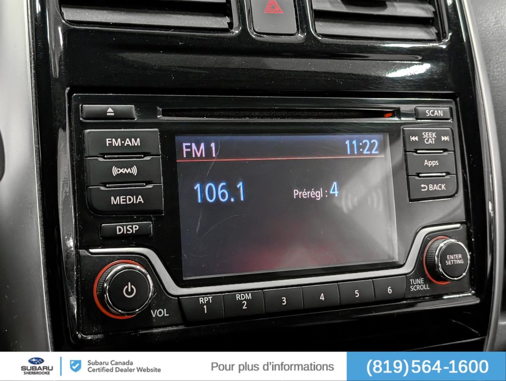 2015 Nissan Versa Note SV in Sherbrooke, Quebec - 10 - w1024h768px