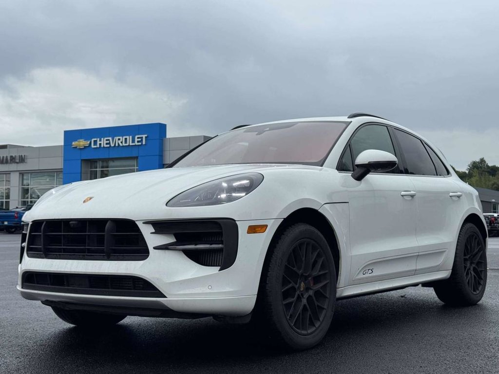 Porsche Macan GTS AWD 2021 à Québec, Québec - 1 - w1024h768px