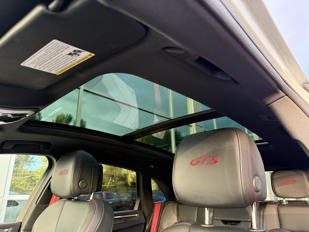 Porsche Macan GTS AWD 2021 à Québec, Québec - 23 - w1024h768px