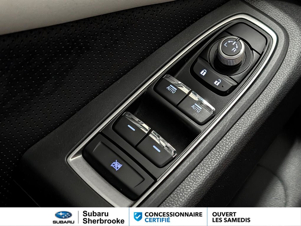 2022 Subaru Ascent Limited in Sherbrooke, Quebec - 16 - w1024h768px
