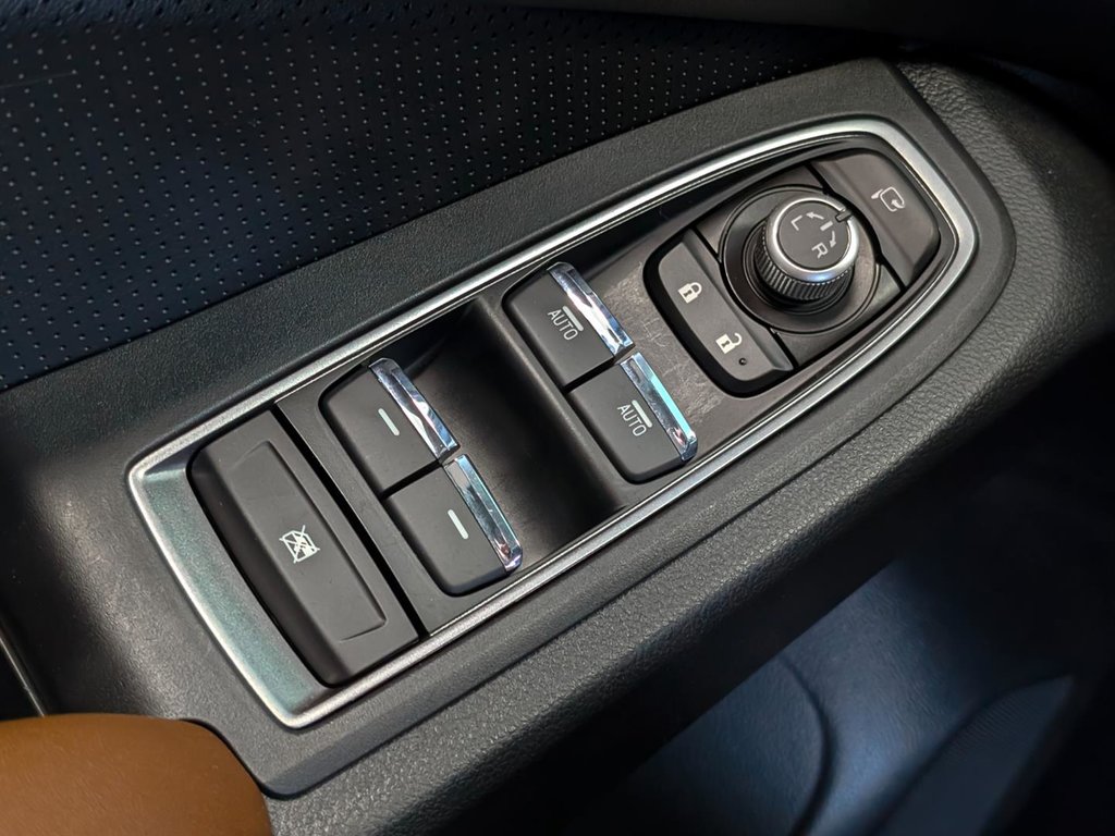 2024 Subaru ASCENT Premier 7-Passenger in Sherbrooke, Quebec - 20 - w1024h768px