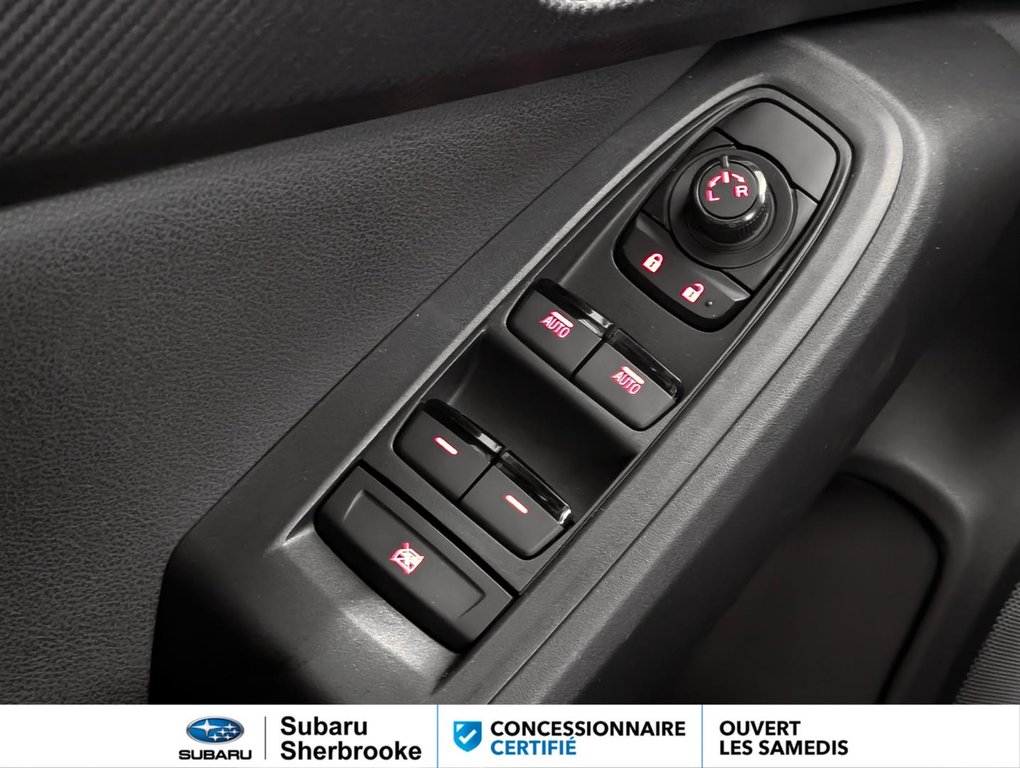 2024 Subaru Crosstrek Onyx AWD in Sherbrooke, Quebec - 17 - w1024h768px