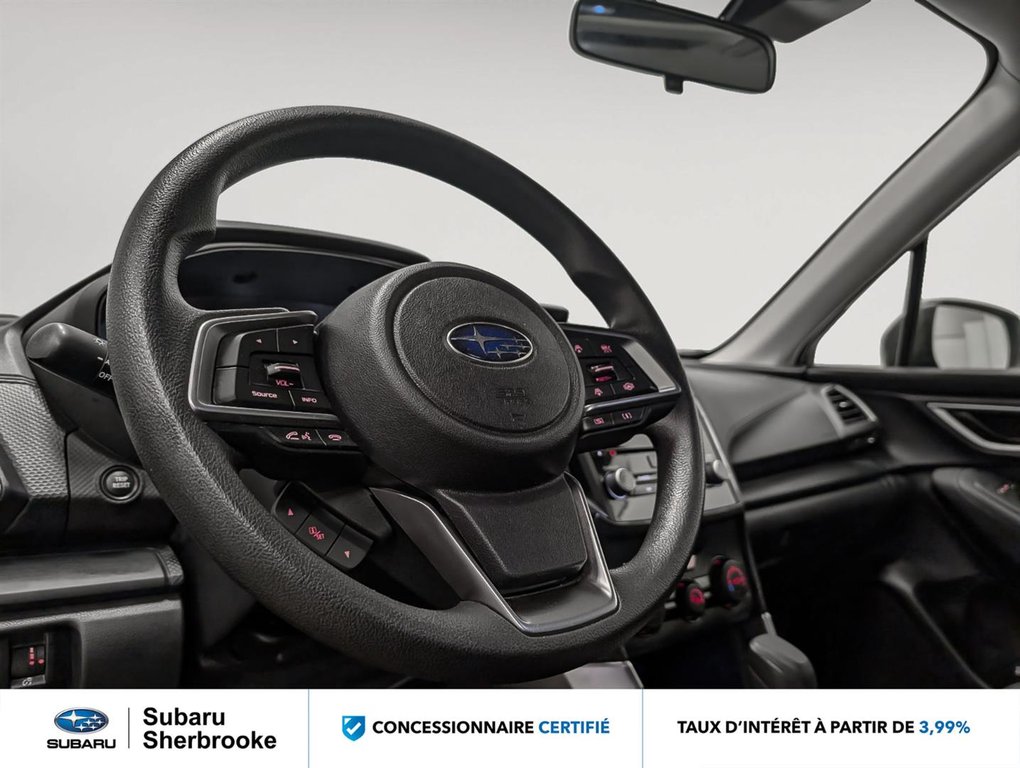 Subaru Forester CVT 2023 à Sherbrooke, Québec - 7 - w1024h768px