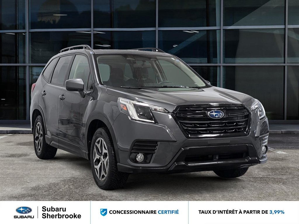 2023 Subaru Forester Touring CVT in Sherbrooke, Quebec - 4 - w1024h768px