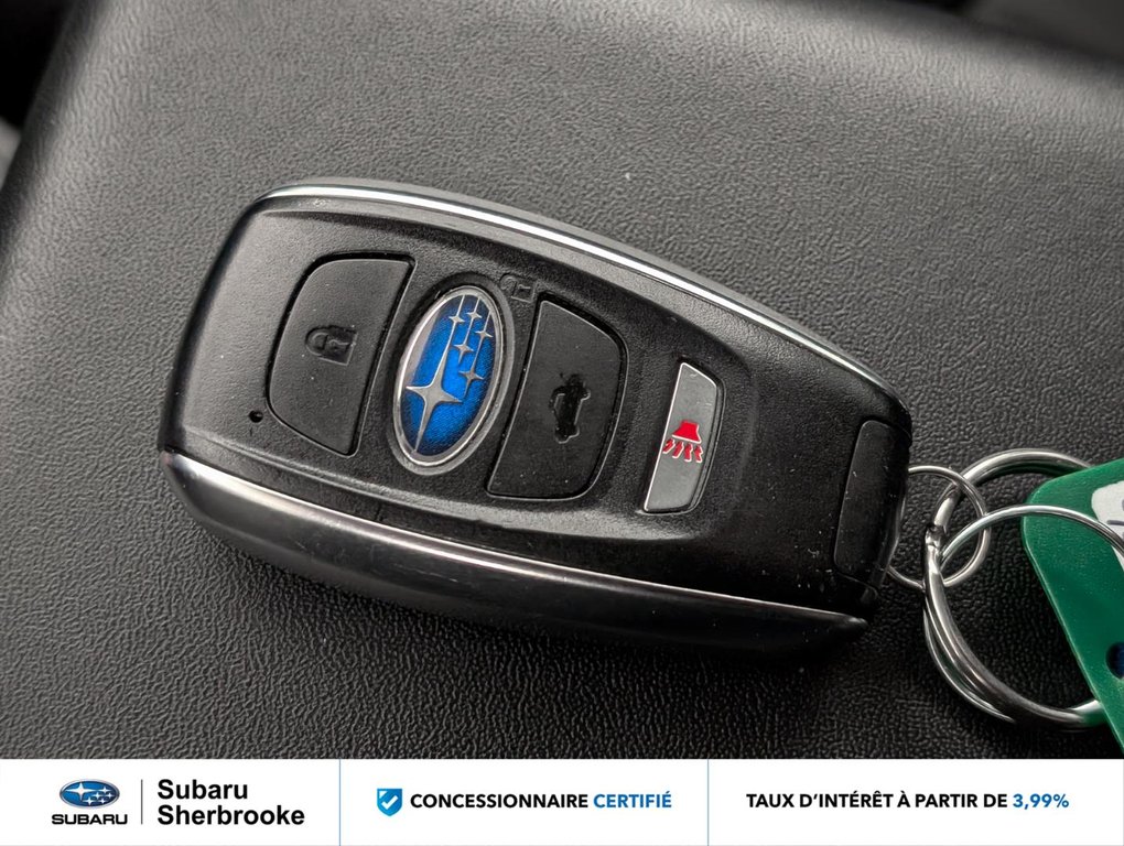 2023 Subaru Forester Touring CVT in Sherbrooke, Quebec - 18 - w1024h768px