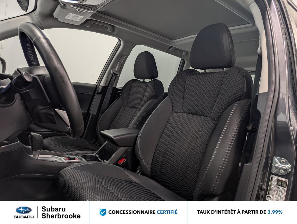 2023 Subaru Forester Touring CVT in Sherbrooke, Quebec - 8 - w1024h768px