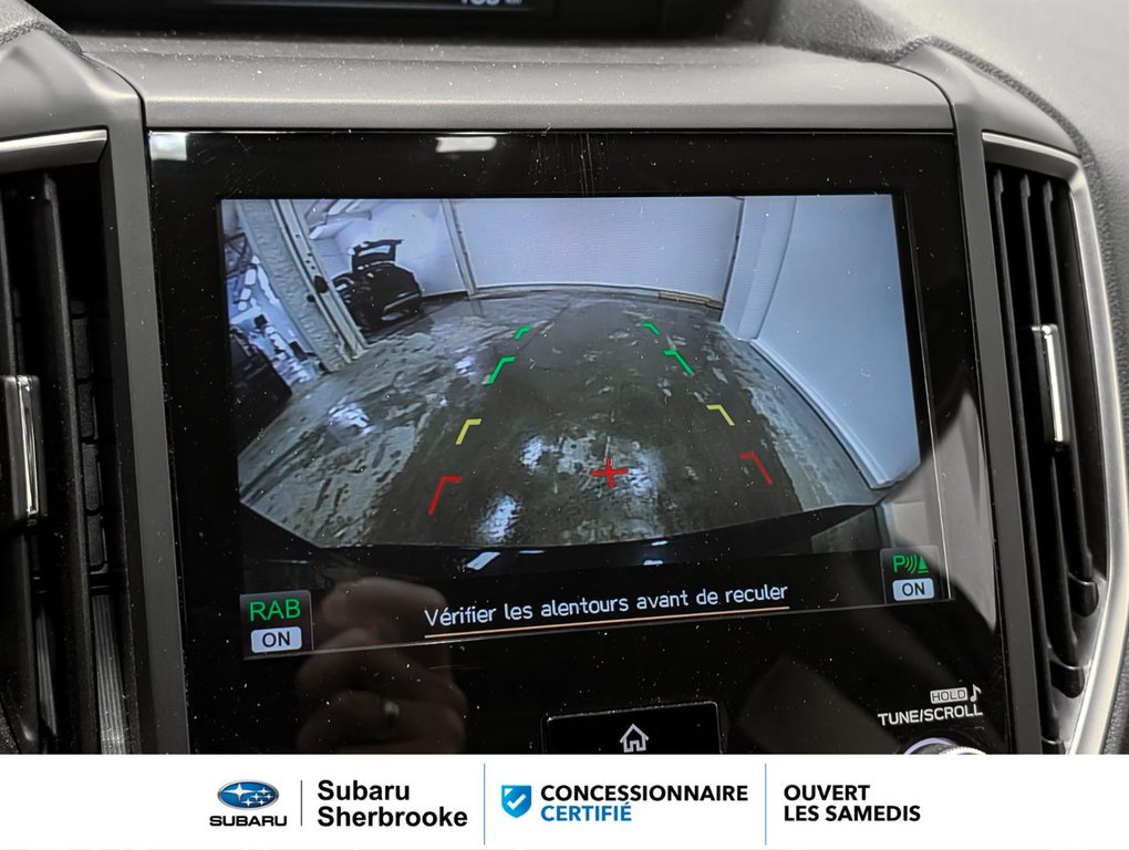 2024 Subaru Forester Touring AWD in Sherbrooke, Quebec - 13 - w1024h768px