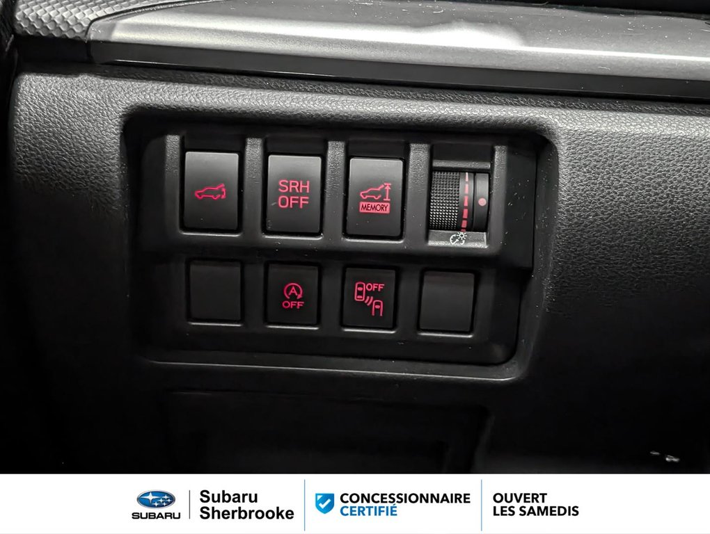 2024 Subaru Forester Touring AWD in Sherbrooke, Quebec - 17 - w1024h768px