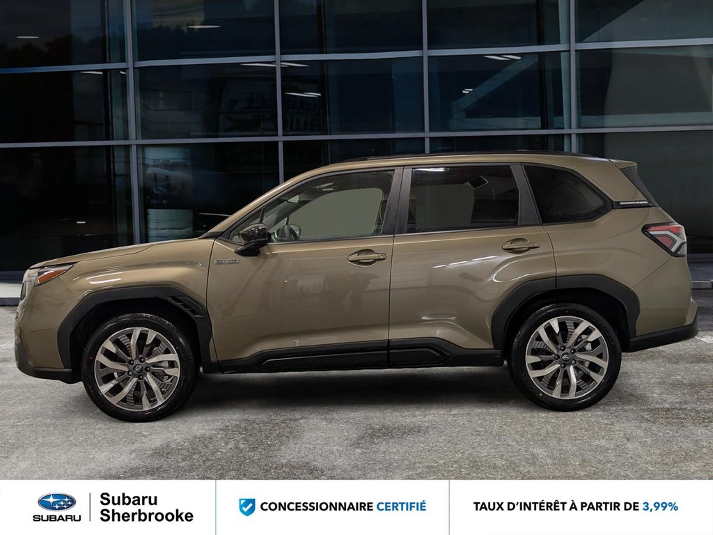2025 Subaru Forester e-BOXER Hybrid Premier AWD in Sherbrooke, Quebec - 8 - w1024h768px