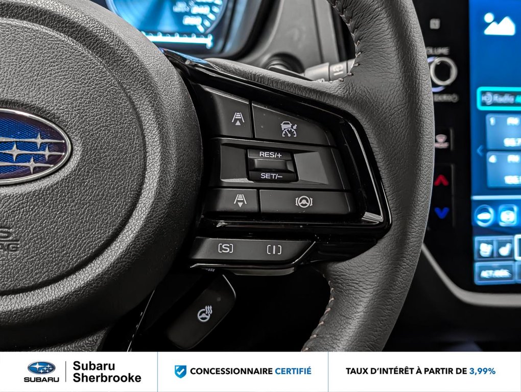 2025 Subaru Forester e-BOXER Hybrid Premier AWD in Sherbrooke, Quebec - 27 - w1024h768px