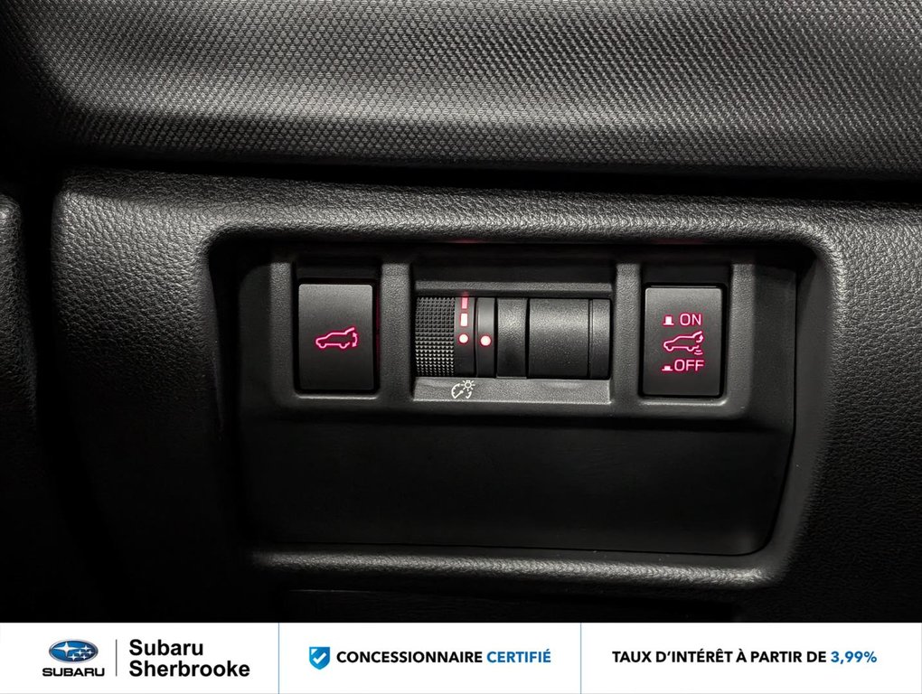 Subaru Forester Limited AWD 2025 à Sherbrooke, Québec - 18 - w1024h768px