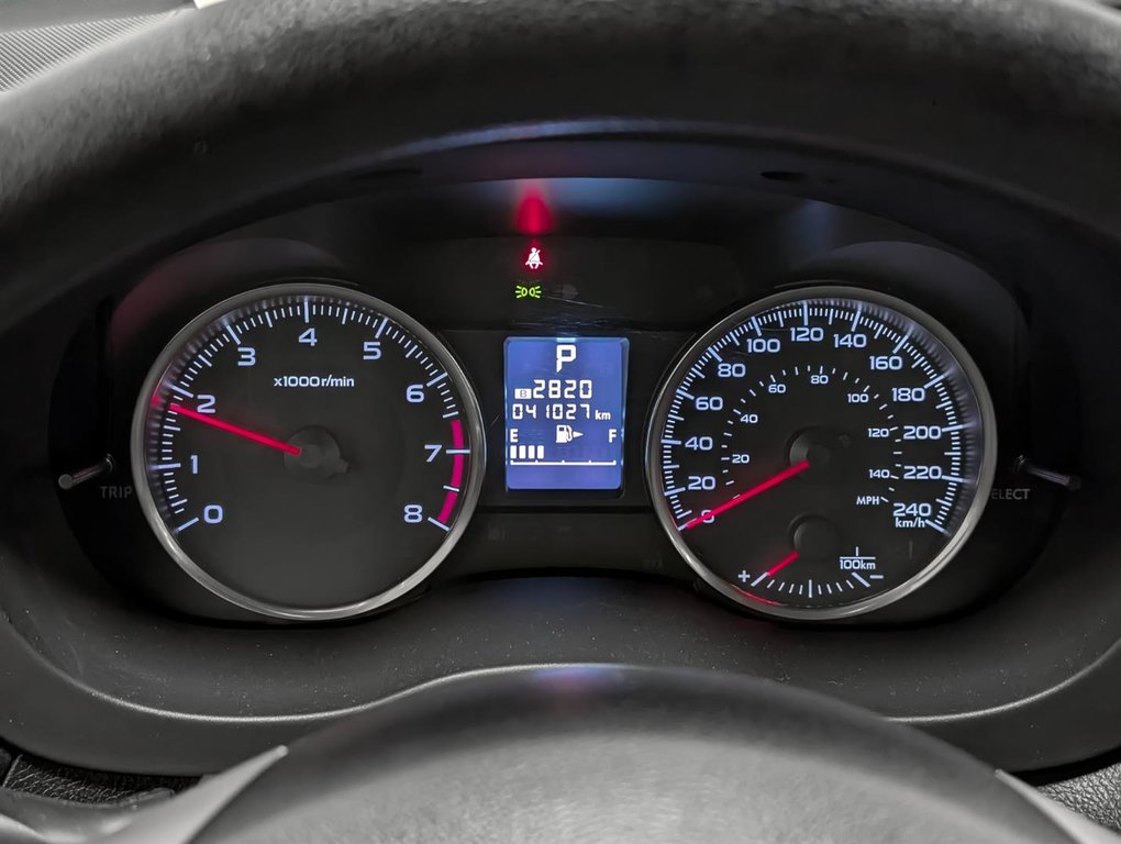 Subaru Impreza Touring hatchback 2.0i 2015 à Sherbrooke, Québec - 16 - w1024h768px