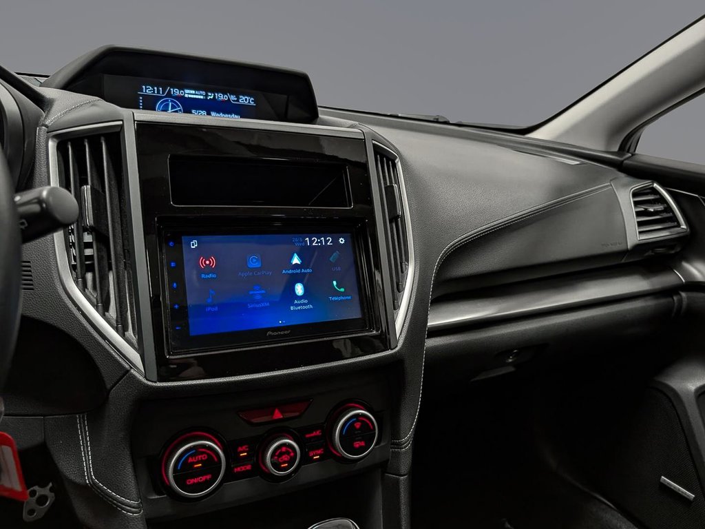 2017 Subaru Impreza Sport-tech in Sherbrooke, Quebec - 14 - w1024h768px
