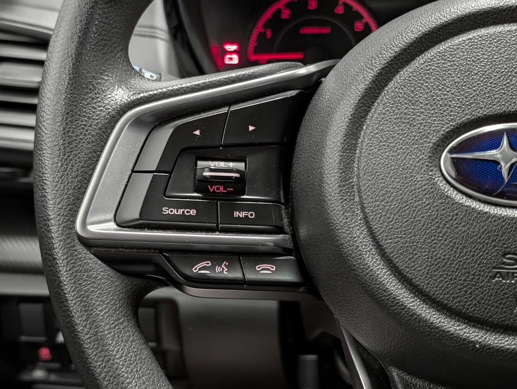Subaru Impreza 5-door Manual 2021 à Sherbrooke, Québec - 15 - w1024h768px