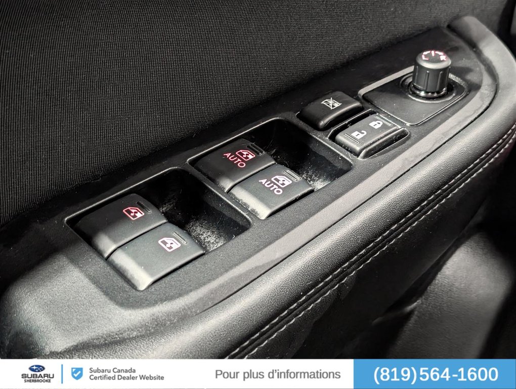 Subaru Legacy 4dr Sdn CVT 2.5i w-Touring Pkg 2016 à Sherbrooke, Québec - 16 - w1024h768px