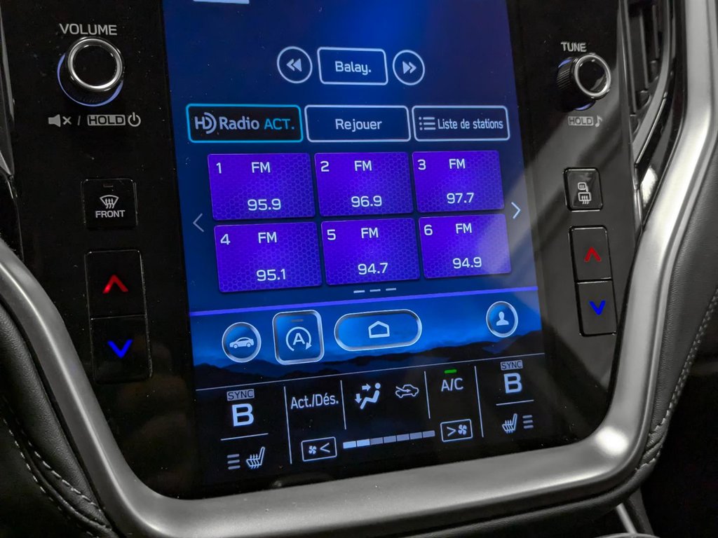 Subaru Outback Touring CVT 2022 à Sherbrooke, Québec - 11 - w1024h768px