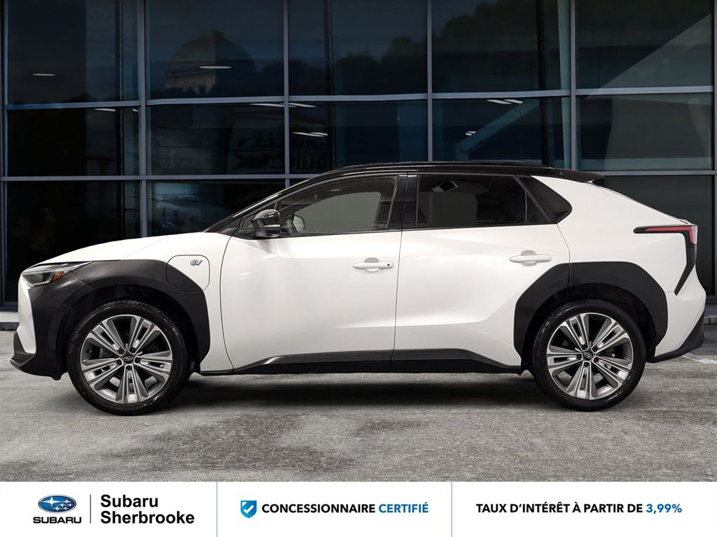 Subaru Solterra AWD 2023 à Sherbrooke, Québec - 3 - w1024h768px