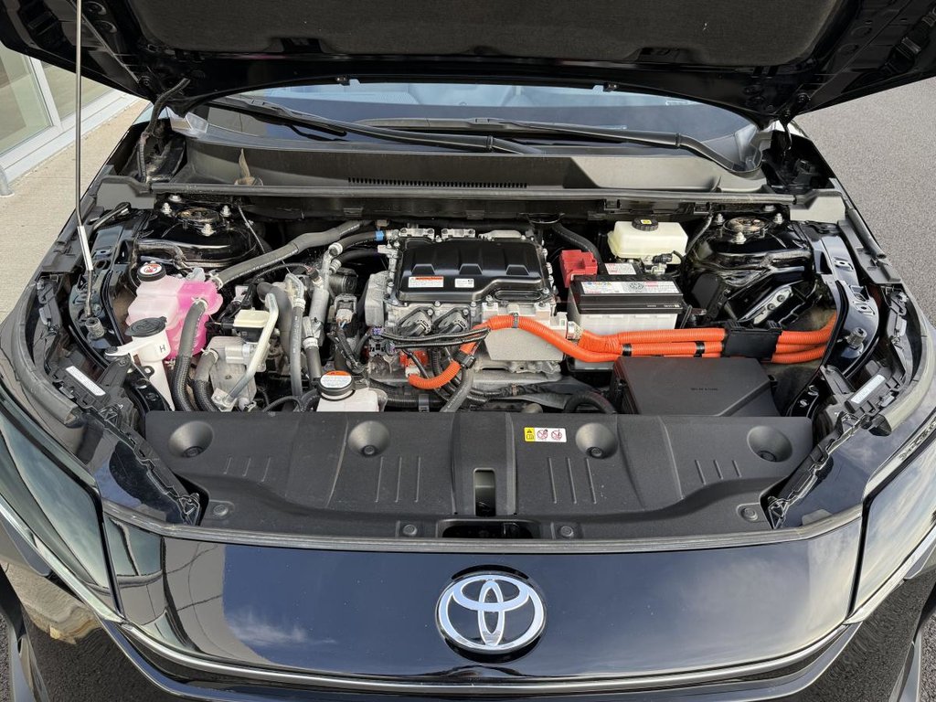 Toyota BZ4X LE FWD 2023 à Quebec, Québec - 25 - w1024h768px