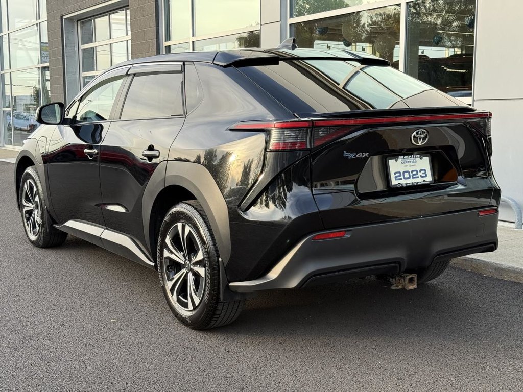 Toyota BZ4X LE FWD 2023 à Quebec, Québec - 6 - w1024h768px