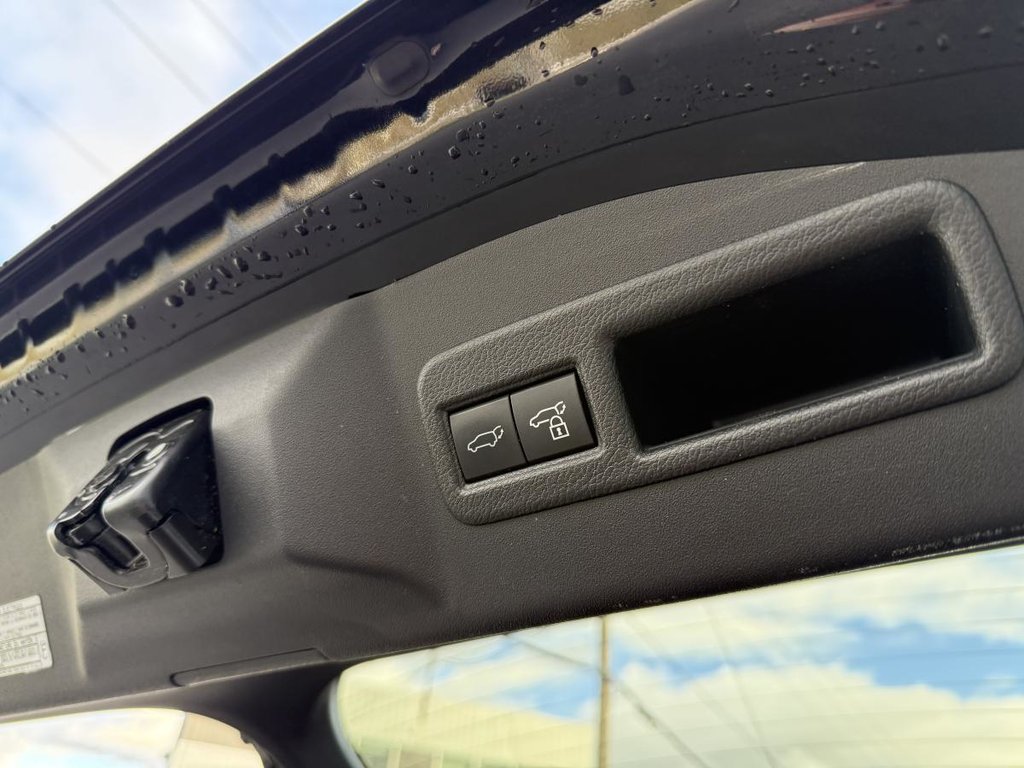 Toyota bZ4X LE FWD 2023 à Québec, Québec - 21 - w1024h768px