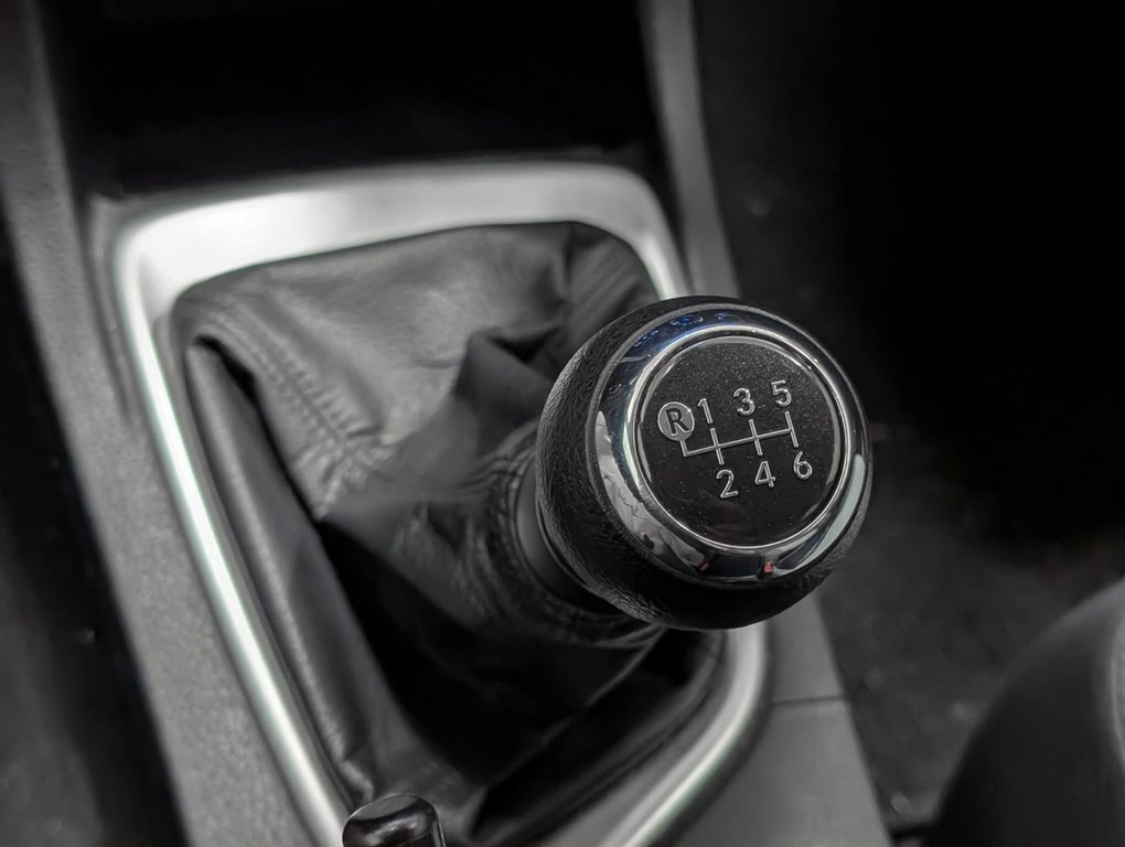 Toyota Corolla  2018 à Sherbrooke, Québec - 13 - w1024h768px