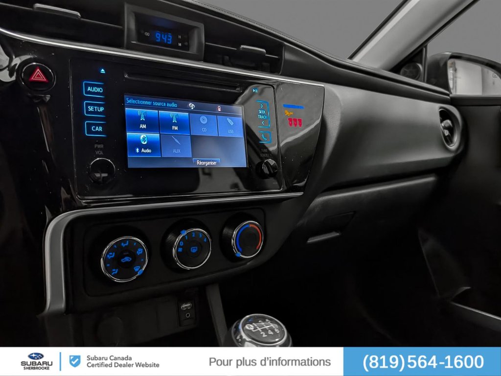 2018 Toyota Corolla SE/Manuelle in Sherbrooke, Quebec - 9 - w1024h768px