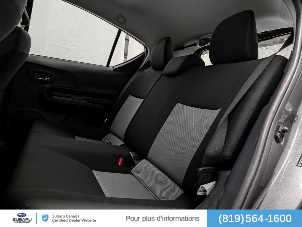 Toyota Prius C Base 2019 à Sherbrooke, Québec - 8 - w1024h768px