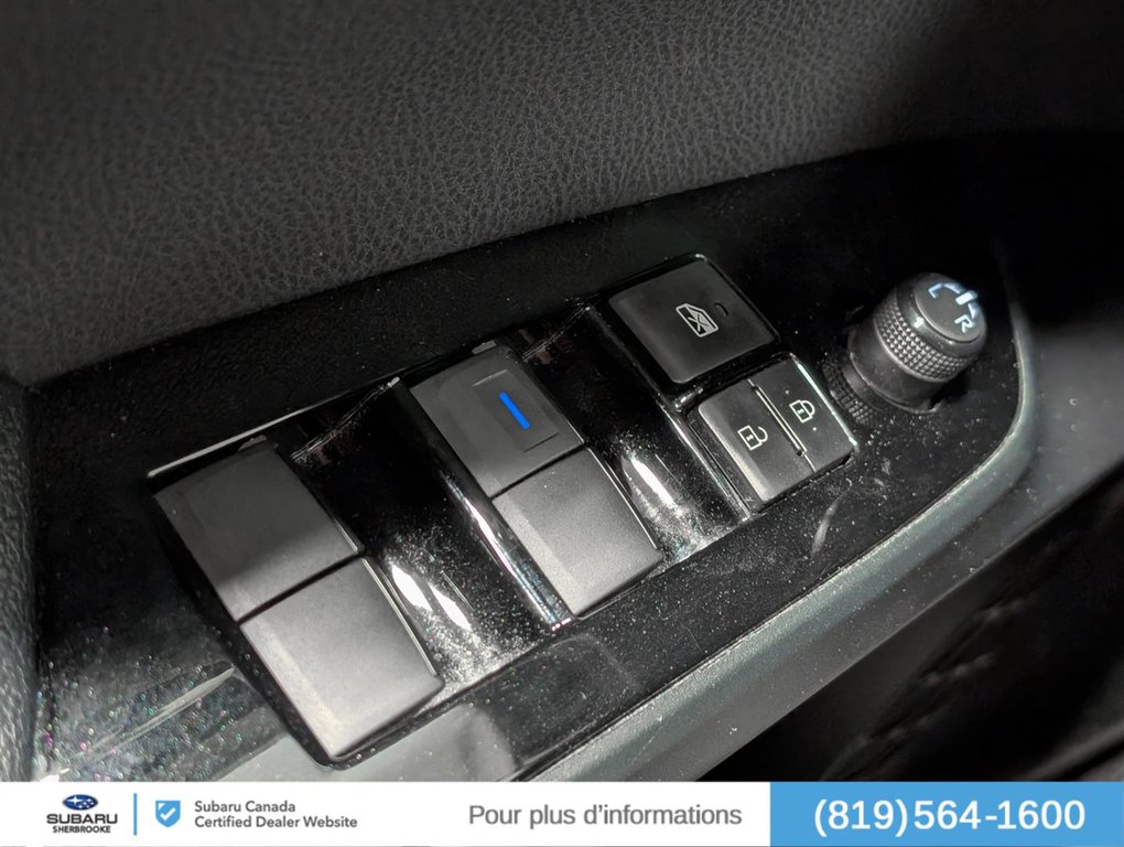 2021 Toyota Prius Prime Base/Automatique in Sherbrooke, Quebec - 20 - w1024h768px