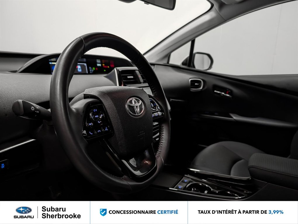 2021 Toyota Prius Prime Auto in Sherbrooke, Quebec - 7 - w1024h768px