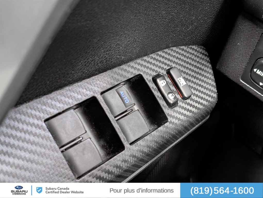 Toyota RAV4 LE/AWD 2015 à Sherbrooke, Québec - 14 - w1024h768px