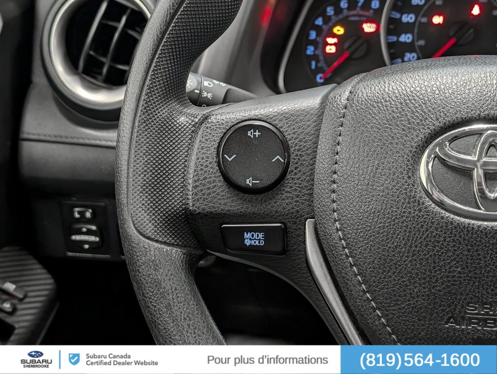 Toyota RAV4 LE/AWD 2015 à Sherbrooke, Québec - 13 - w1024h768px