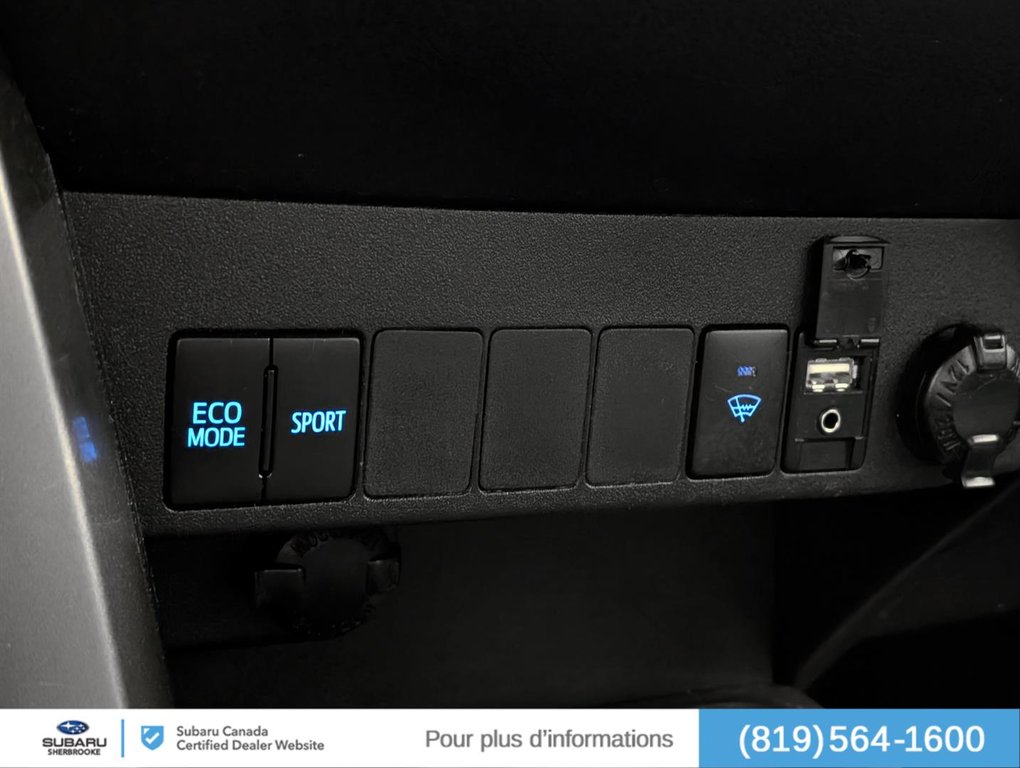 Toyota RAV4 LE/AWD 2015 à Sherbrooke, Québec - 11 - w1024h768px