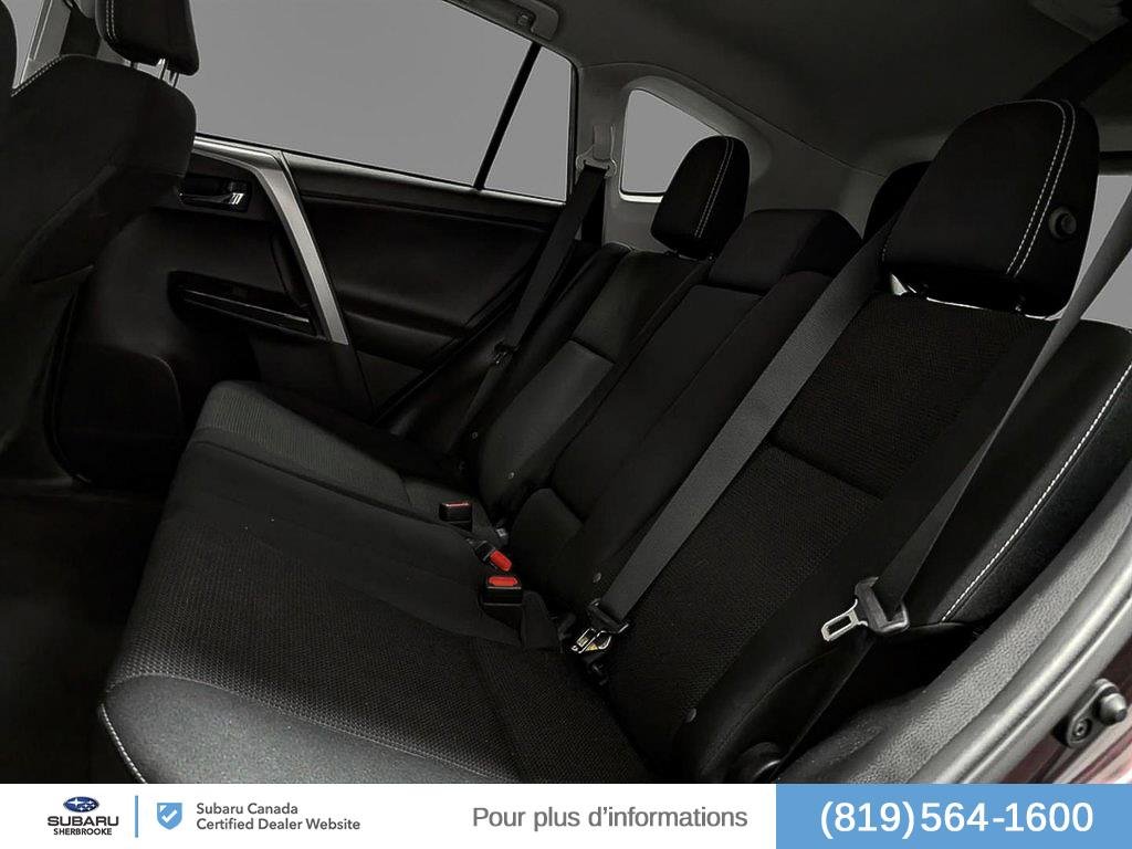 Toyota RAV4 XLE/FWD 2018 à Sherbrooke, Québec - 12 - w1024h768px