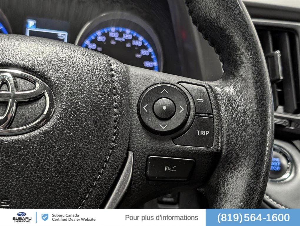 Toyota RAV4 XLE/FWD 2018 à Sherbrooke, Québec - 18 - w1024h768px