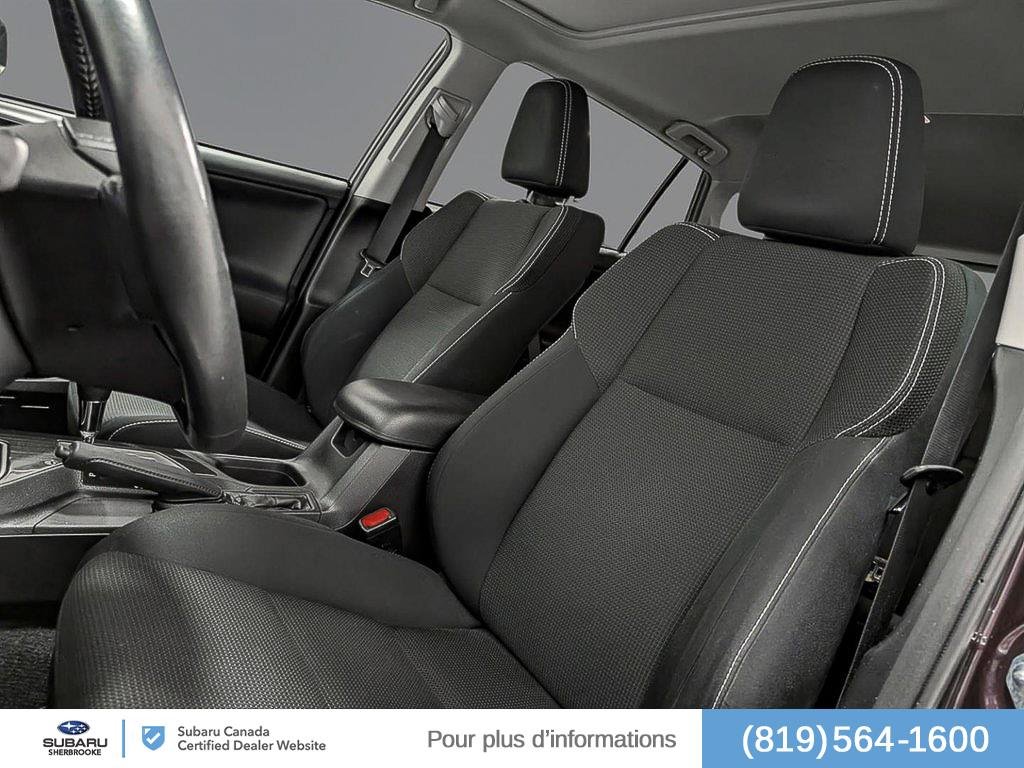 Toyota RAV4 XLE/FWD 2018 à Sherbrooke, Québec - 9 - w1024h768px