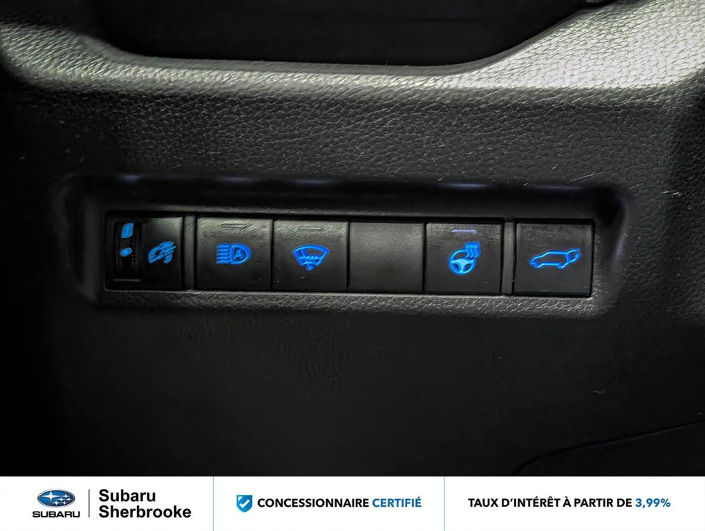 Toyota RAV4 AWD/XLE 2019 à Sherbrooke, Québec - 18 - w1024h768px