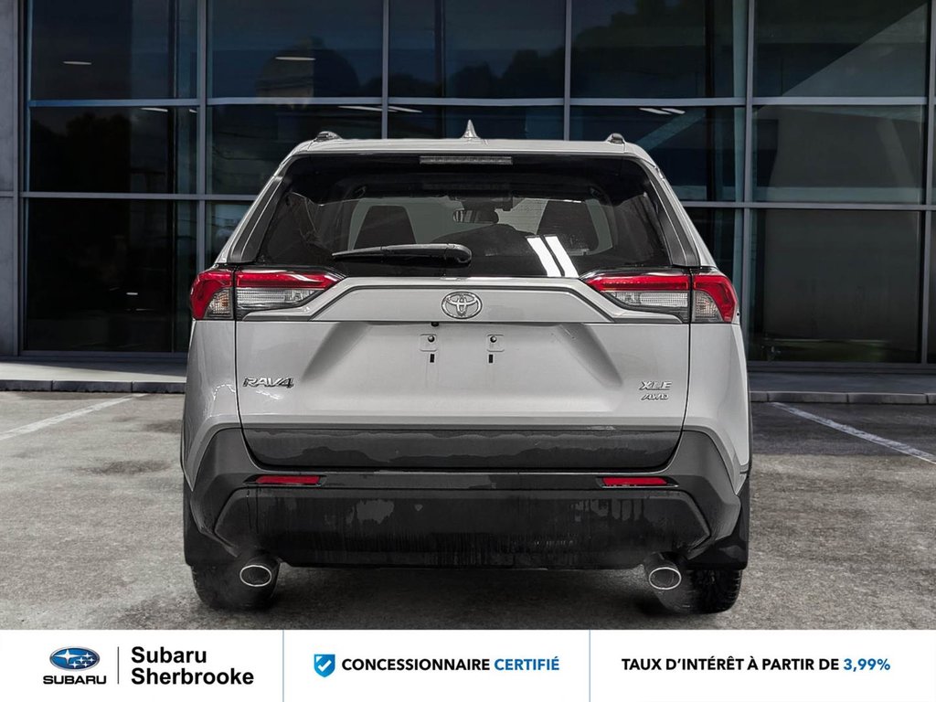 Toyota RAV4 AWD/XLE 2019 à Sherbrooke, Québec - 4 - w1024h768px