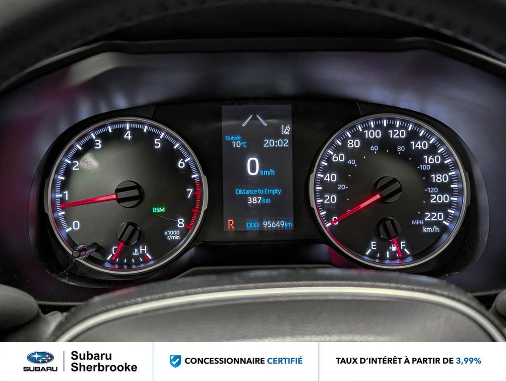 Toyota RAV4 AWD/XLE 2019 à Sherbrooke, Québec - 17 - w1024h768px