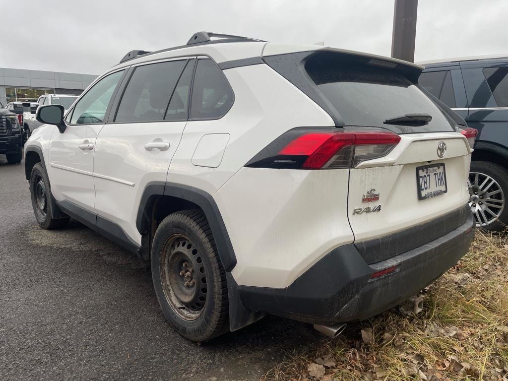 Toyota RAV4  2020 à Quebec, Québec - 14 - w1024h768px