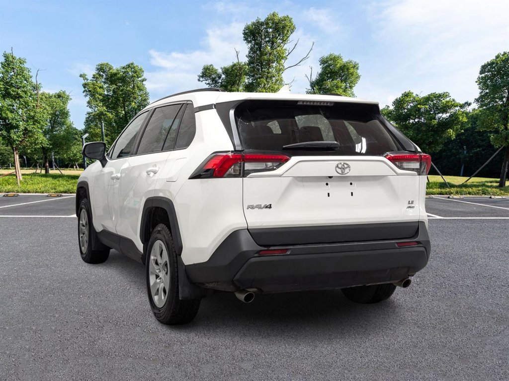 2020 Toyota RAV4 LE AWD in Sherbrooke, Quebec - 3 - w1024h768px