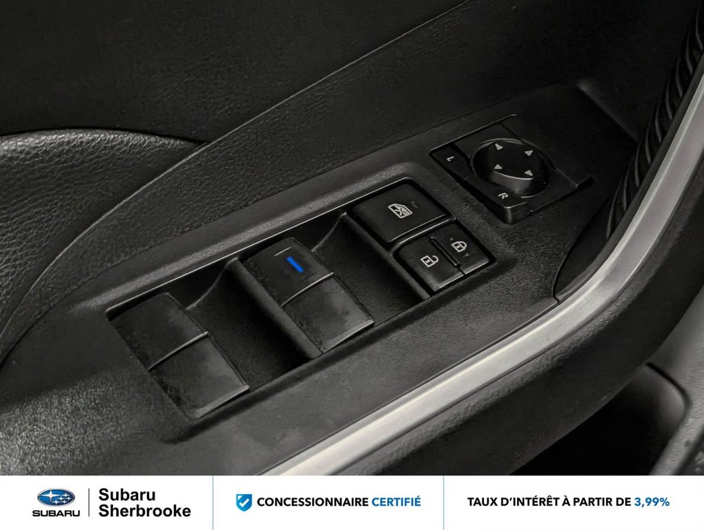 Toyota RAV4 XLE AWD 2020 à Sherbrooke, Québec - 18 - w1024h768px